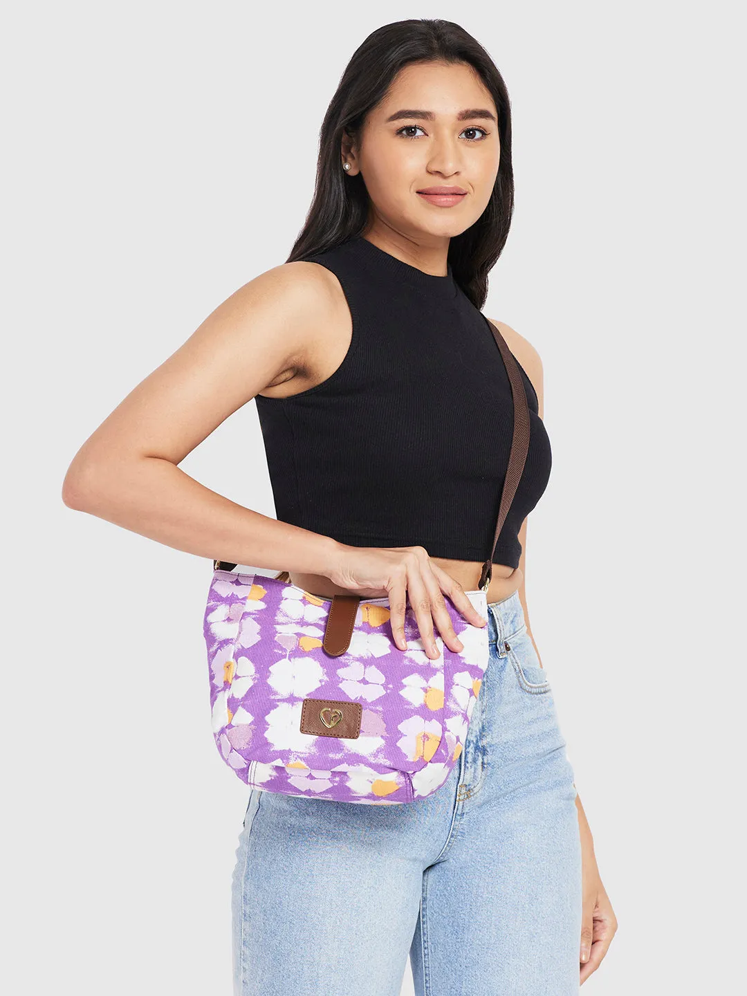Caprese Enora Crossbody Medium Purple