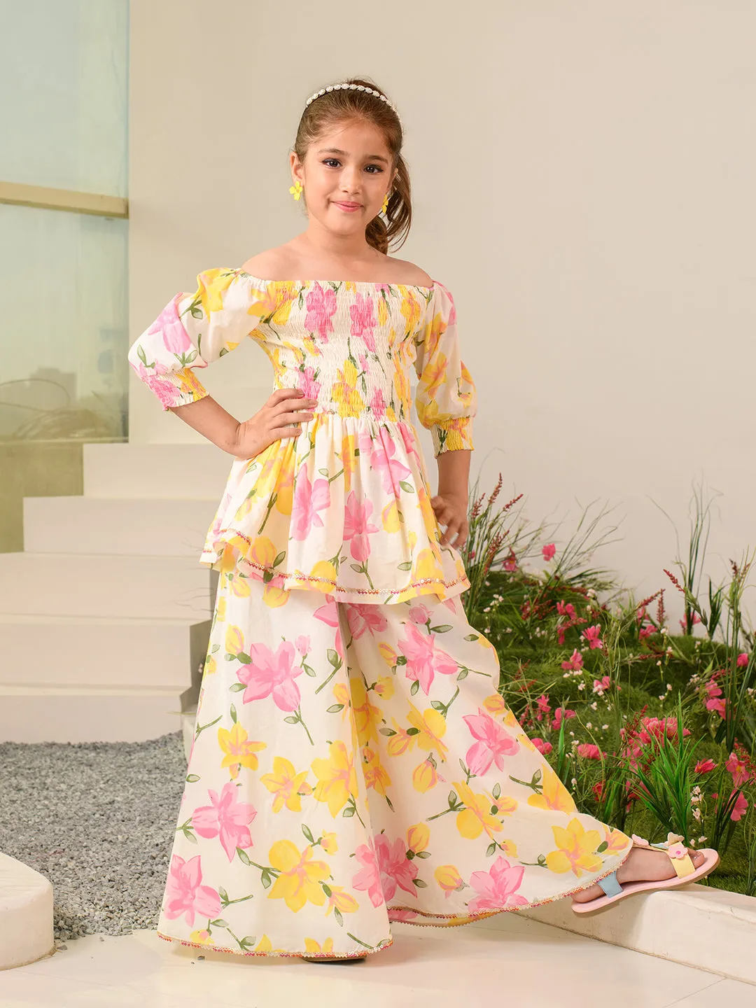 Girls Floral Printed Regular Pure Cotton Kurta With Palazzos - Ps Peaches