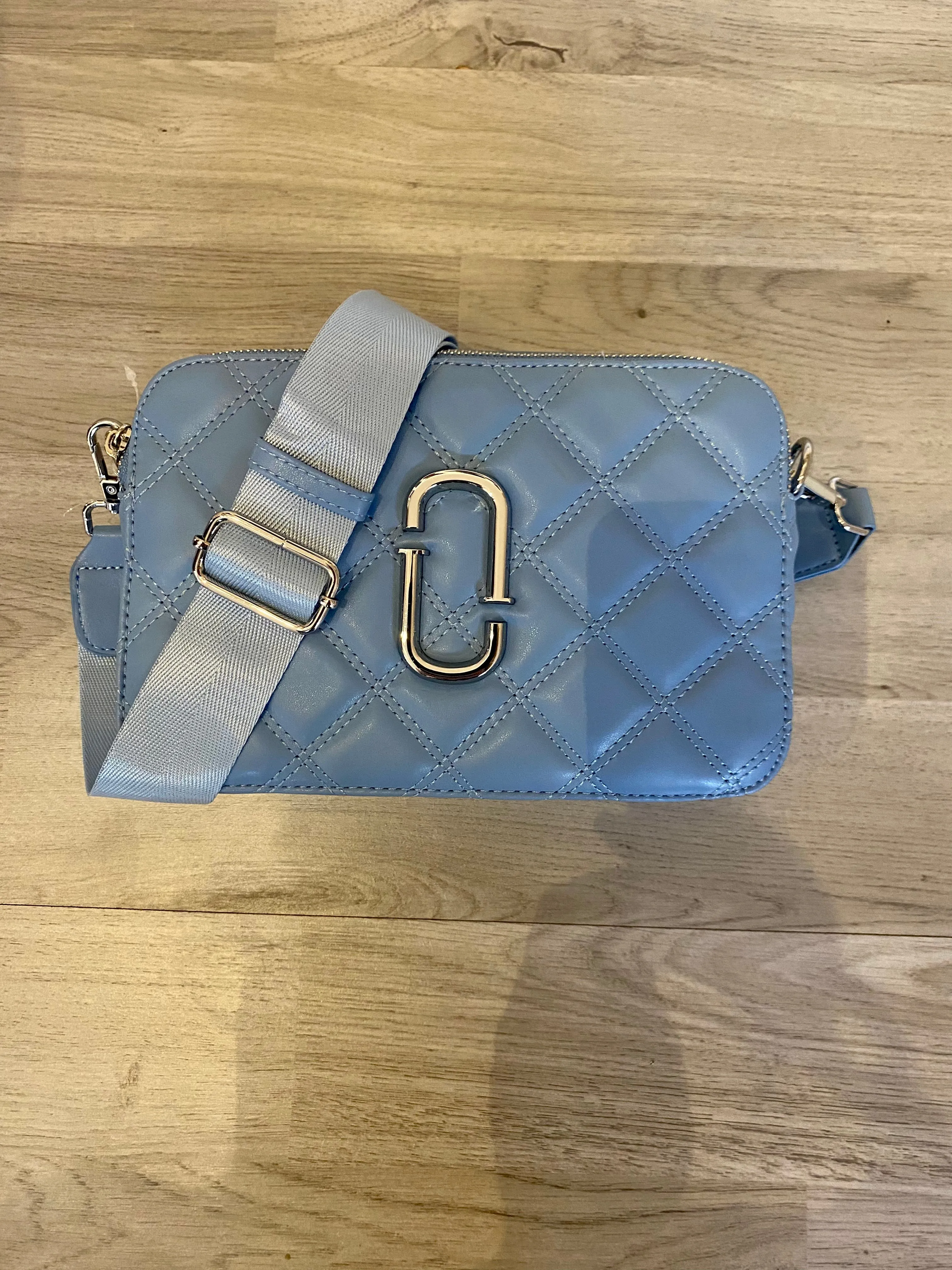 Jenny Glow 115C