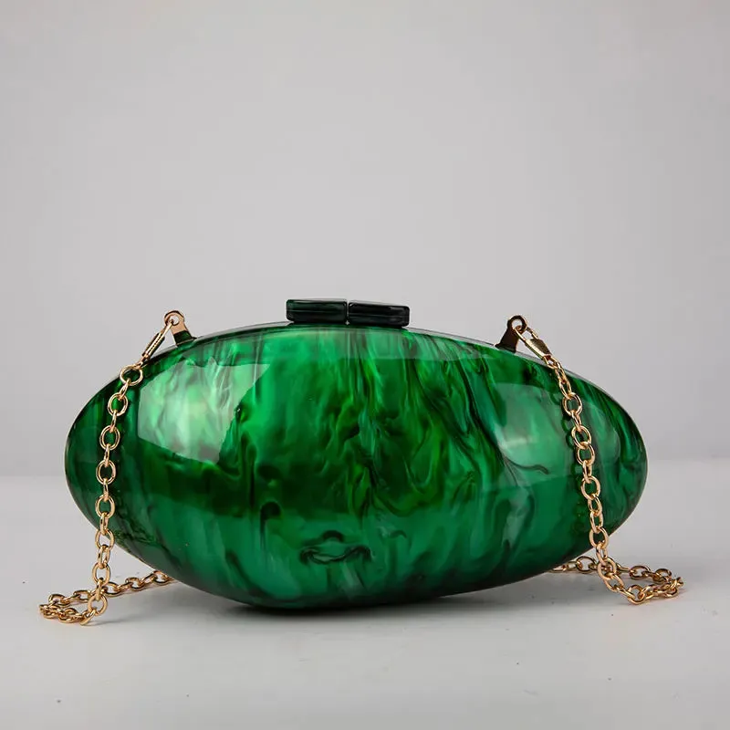 Pearlescent Shell-Shaped Clutch for Weddings and Parties